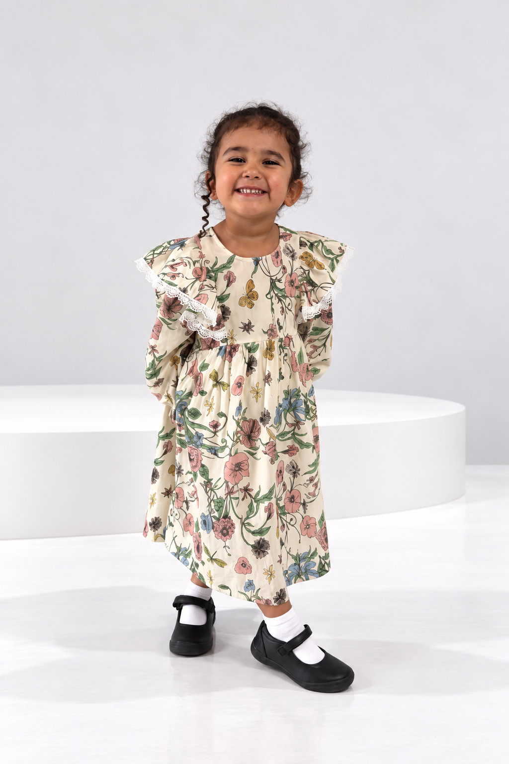 Botanical butterfly girls dress with lace ruffle shoulders (3)