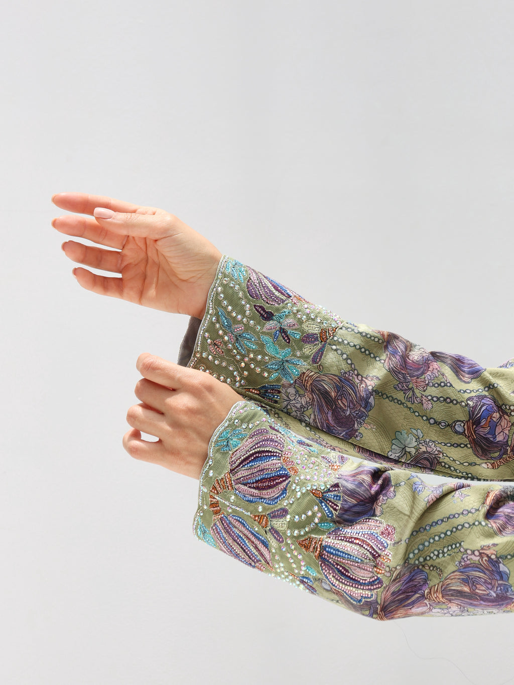 Sage Garden Mukhawar — embroidered jacquard silk Emirati dress (4)