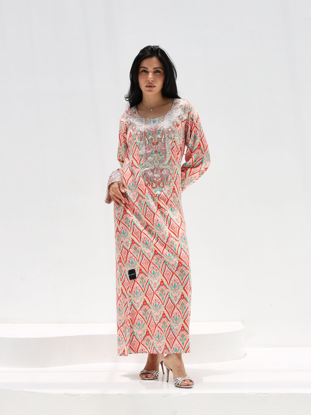 Coral Mosaic Mukhawar — embroidered cotton Emirati dress (9)