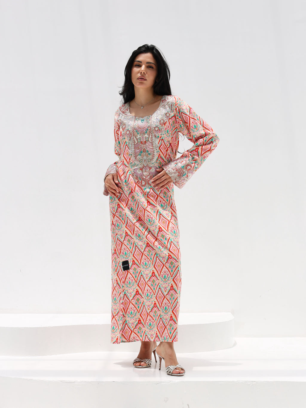 Coral Mosaic Mukhawar — embroidered cotton Emirati dress (11)