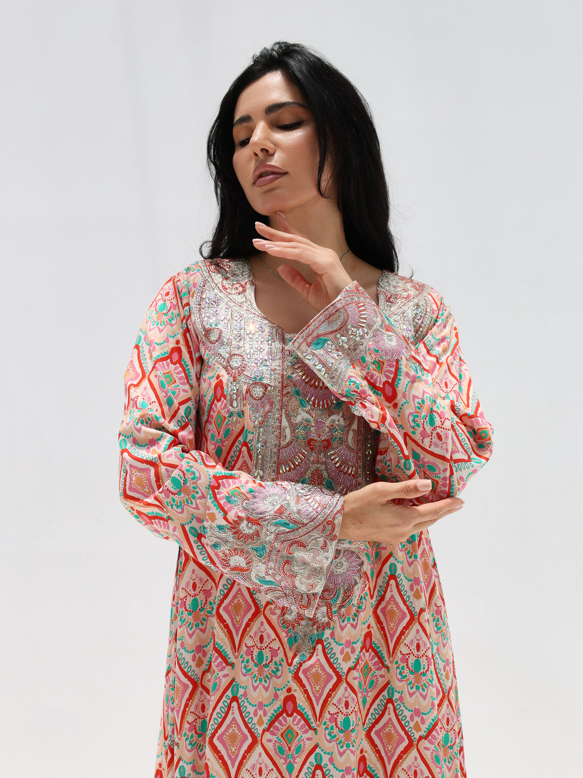 Coral Mosaic Mukhawar — embroidered cotton Emirati dress (28)