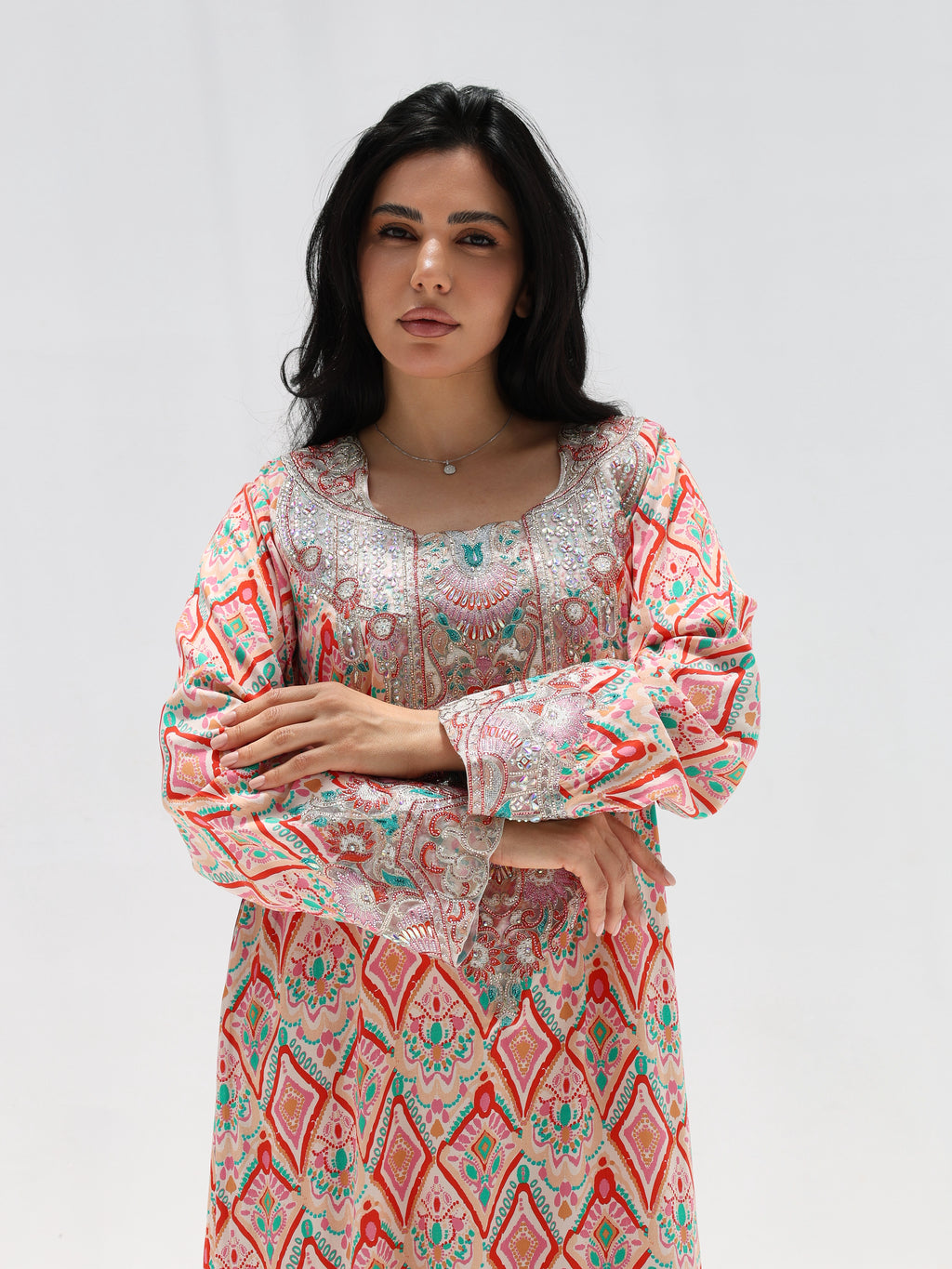 Coral Mosaic Mukhawar — embroidered cotton Emirati dress (30)