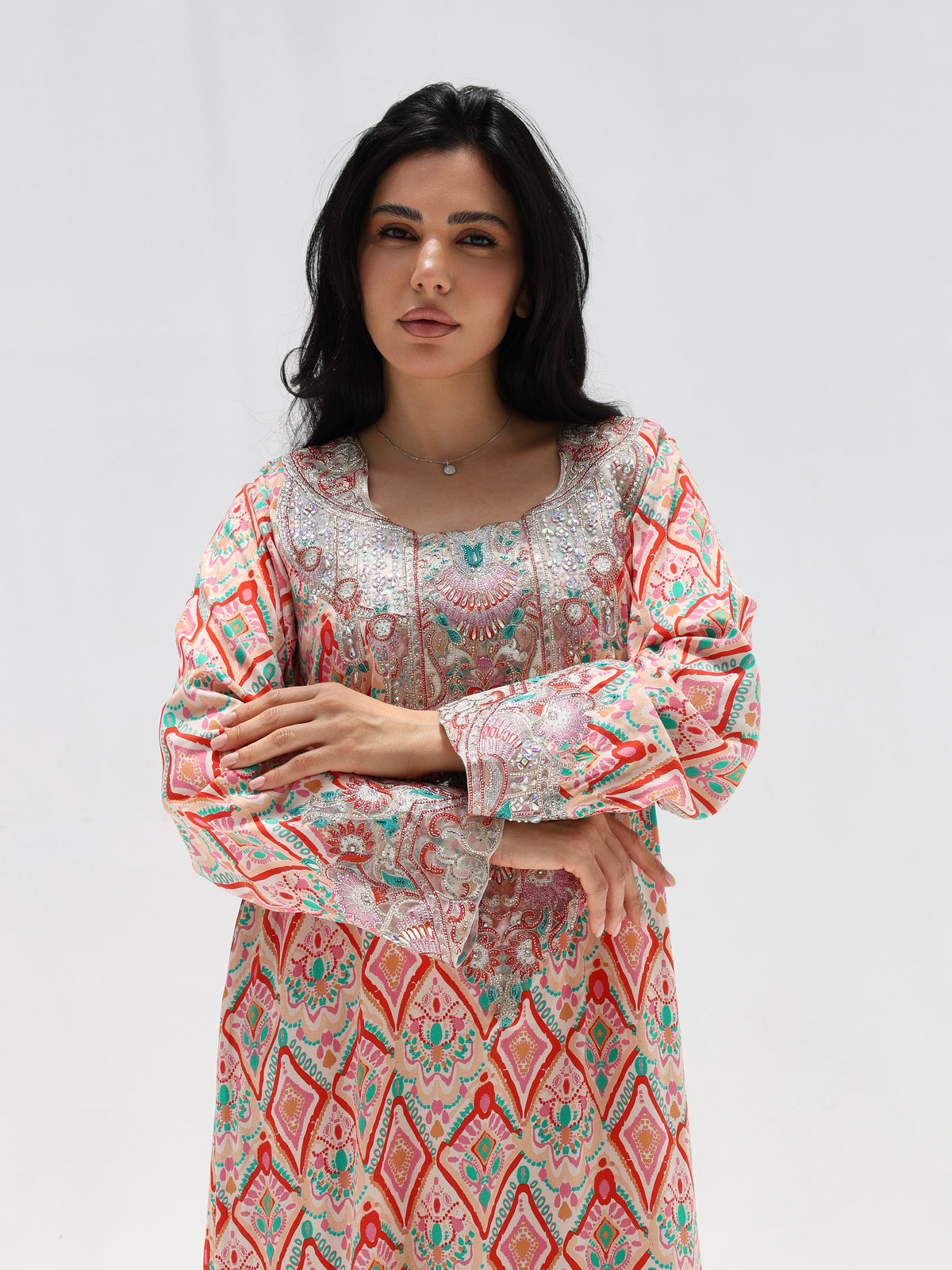 Coral Mosaic Mukhawar — embroidered cotton Emirati dress (30)