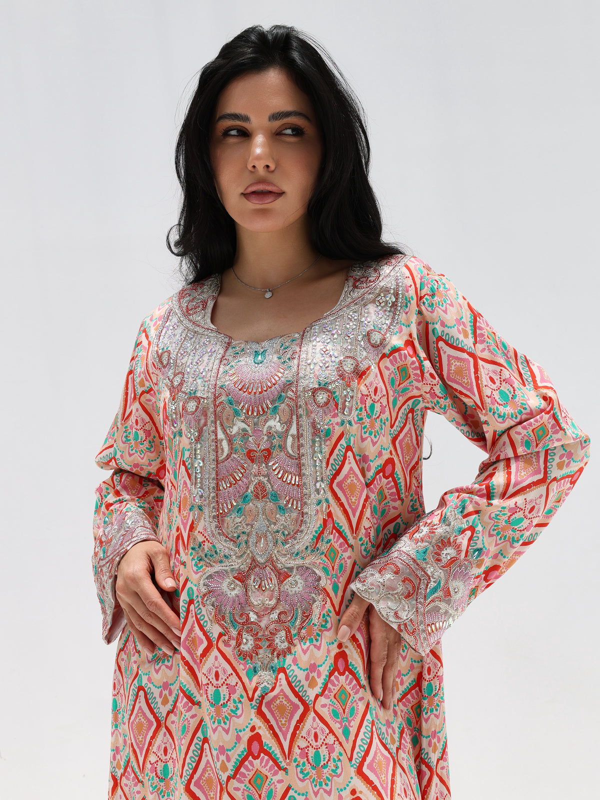 Coral Mosaic Mukhawar — embroidered cotton Emirati dress (33)