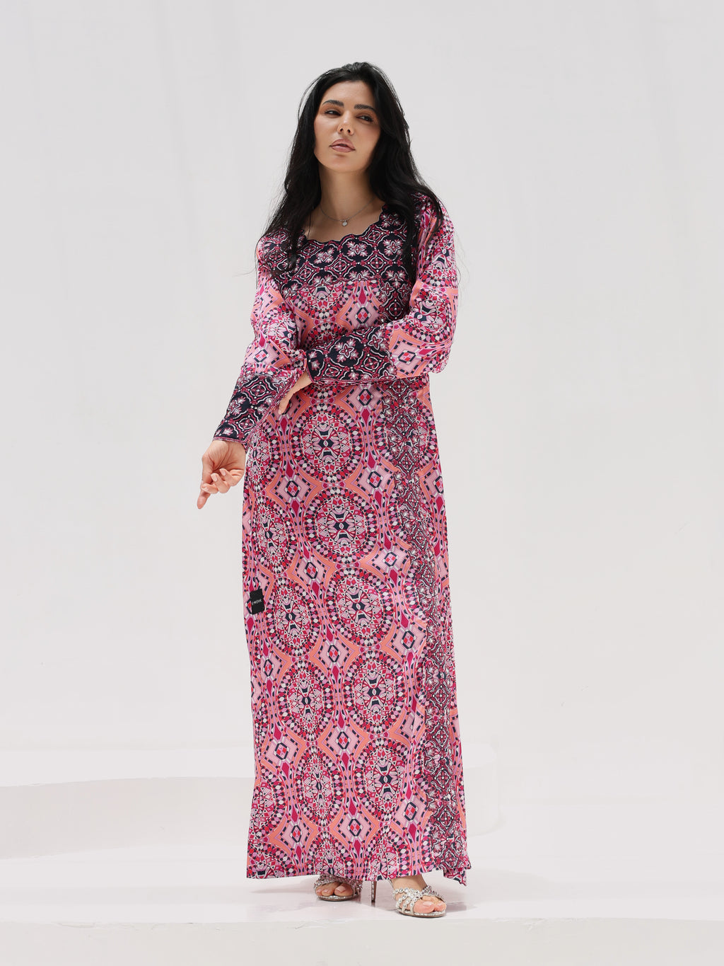 Kaleidoscope Mukhawar — embroidered Armani silk Emirati dress (8)