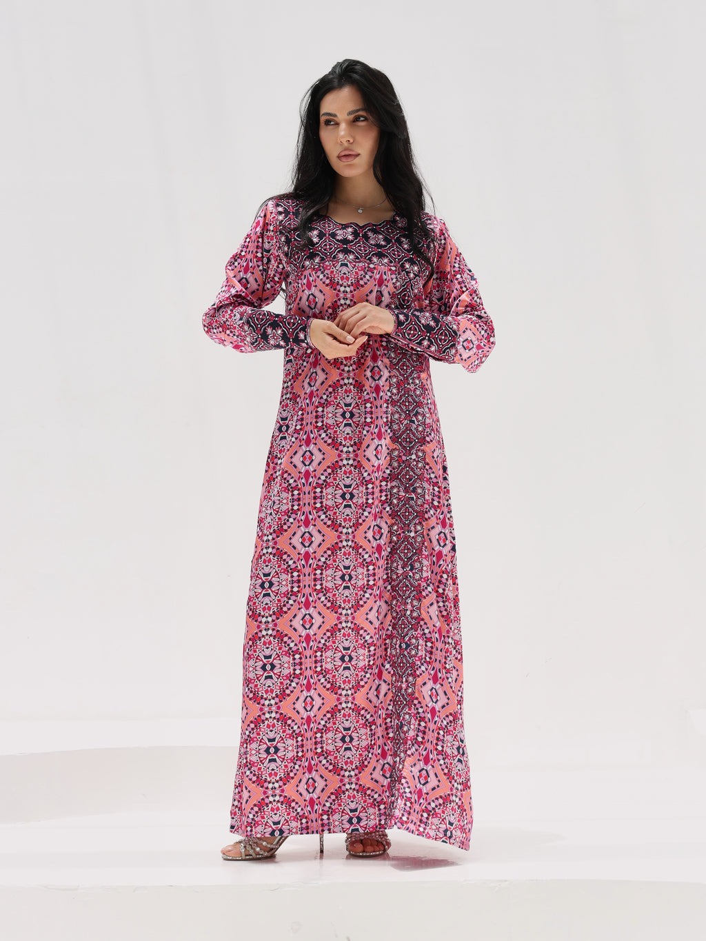 Kaleidoscope Mukhawar — embroidered Armani silk Emirati dress (10)