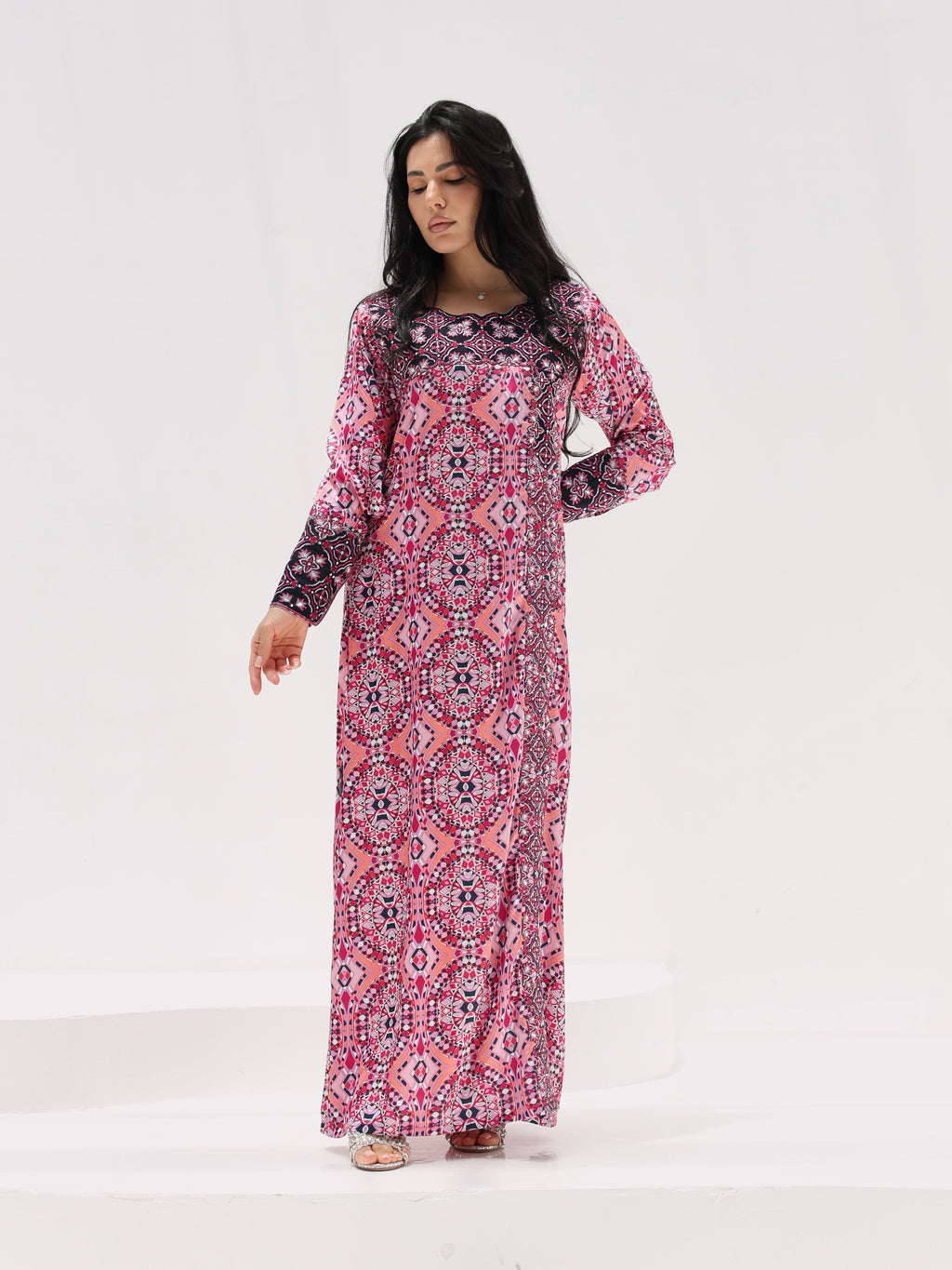 Kaleidoscope Mukhawar — embroidered Armani silk Emirati dress (11)