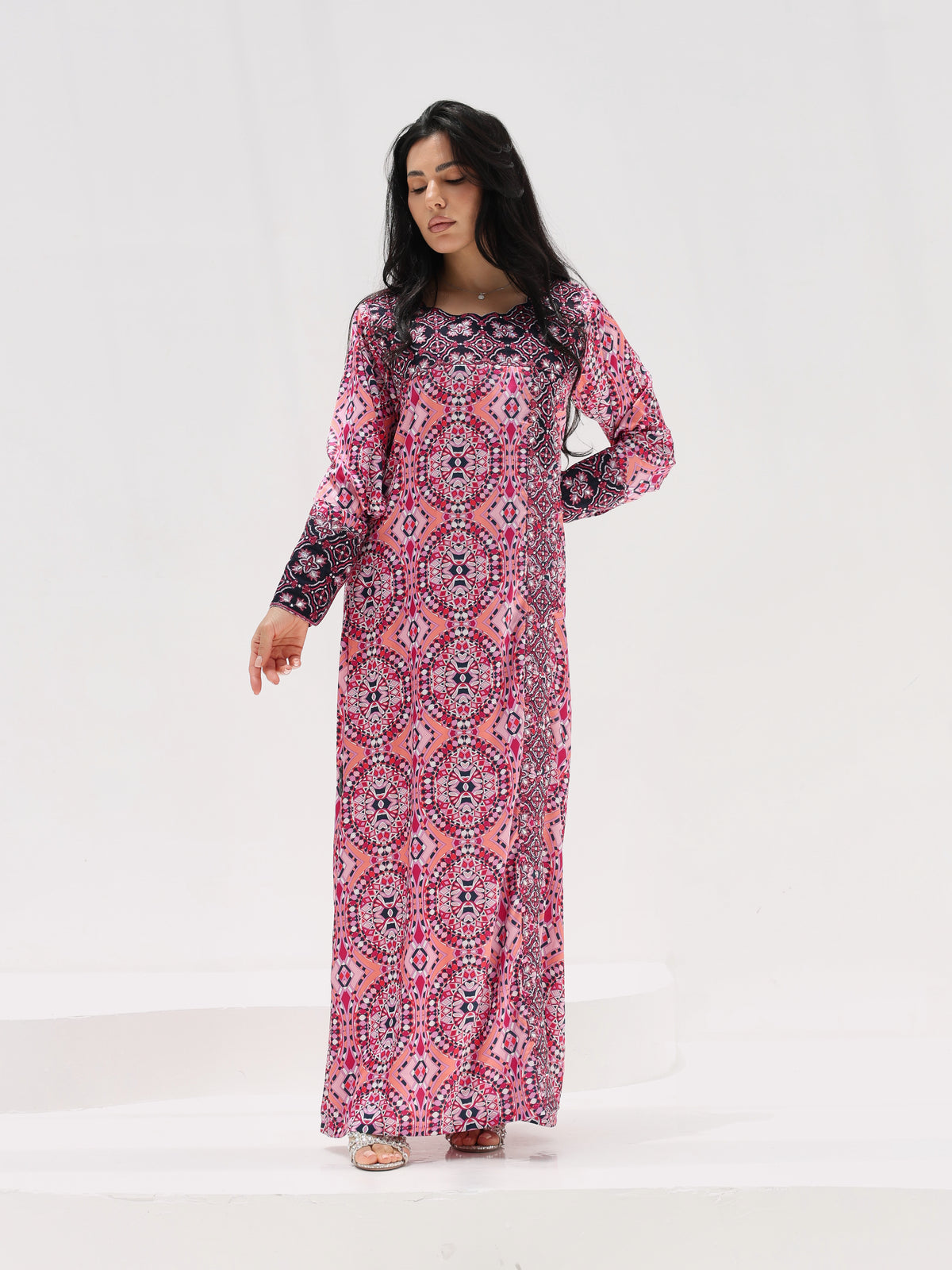 Kaleidoscope Mukhawar — embroidered Armani silk Emirati dress (11)