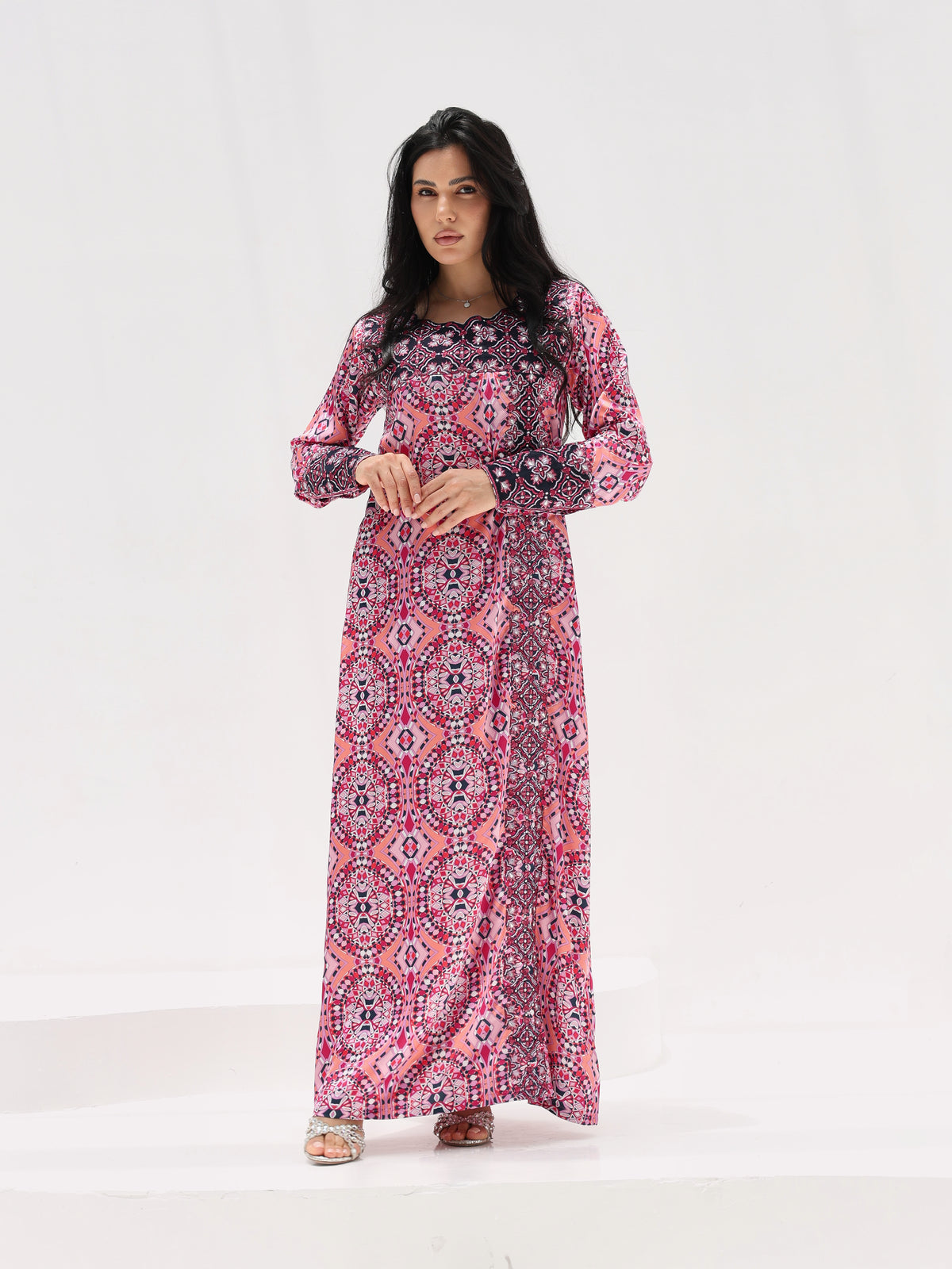 Kaleidoscope Mukhawar — embroidered Armani silk Emirati dress (13)