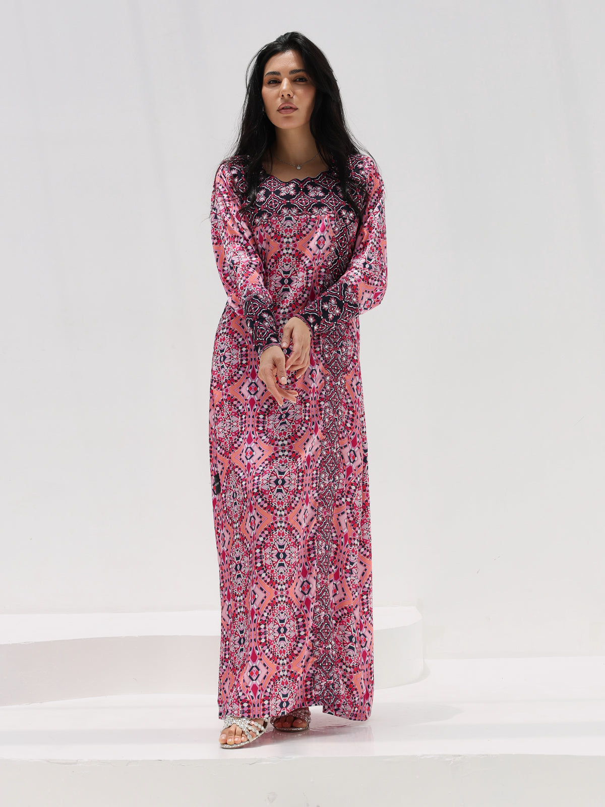 Kaleidoscope Mukhawar — embroidered Armani silk Emirati dress (16)