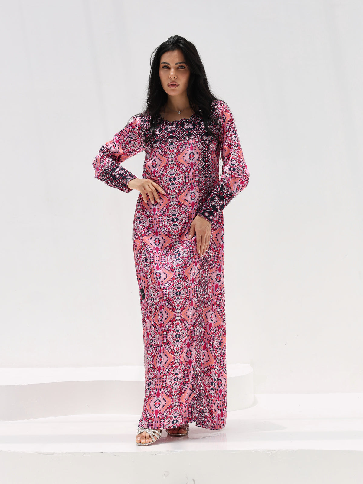 Kaleidoscope Mukhawar — embroidered Armani silk Emirati dress (18)