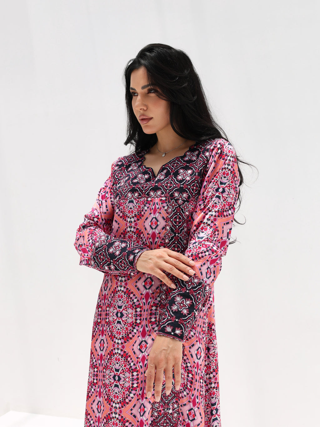 Kaleidoscope Mukhawar — embroidered Armani silk Emirati dress (41)