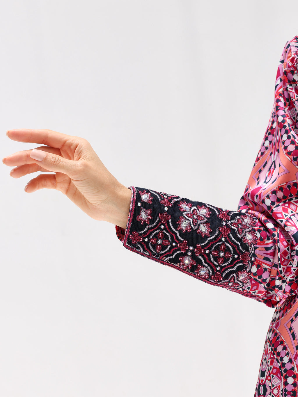 Kaleidoscope Mukhawar — embroidered Armani silk Emirati dress (43)