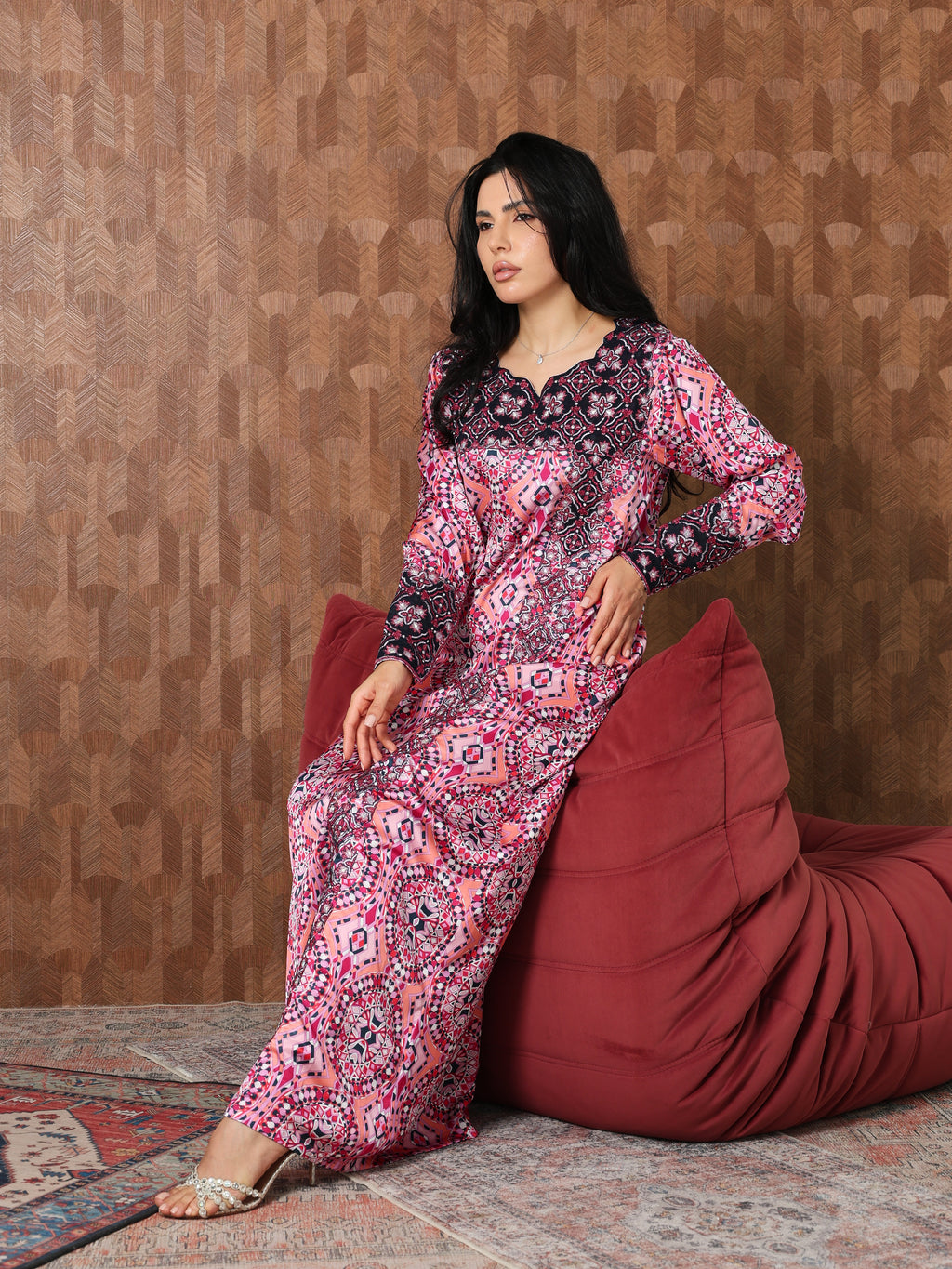 Kaleidoscope Mukhawar — embroidered Armani silk Emirati dress (54)