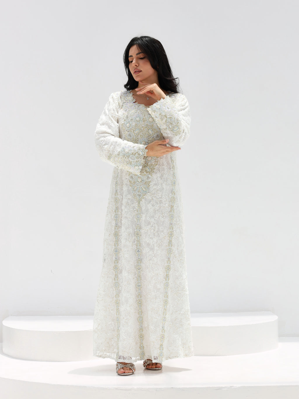Ivory Lace Mukhawar — gold embroidered lace Emirati dress (13)