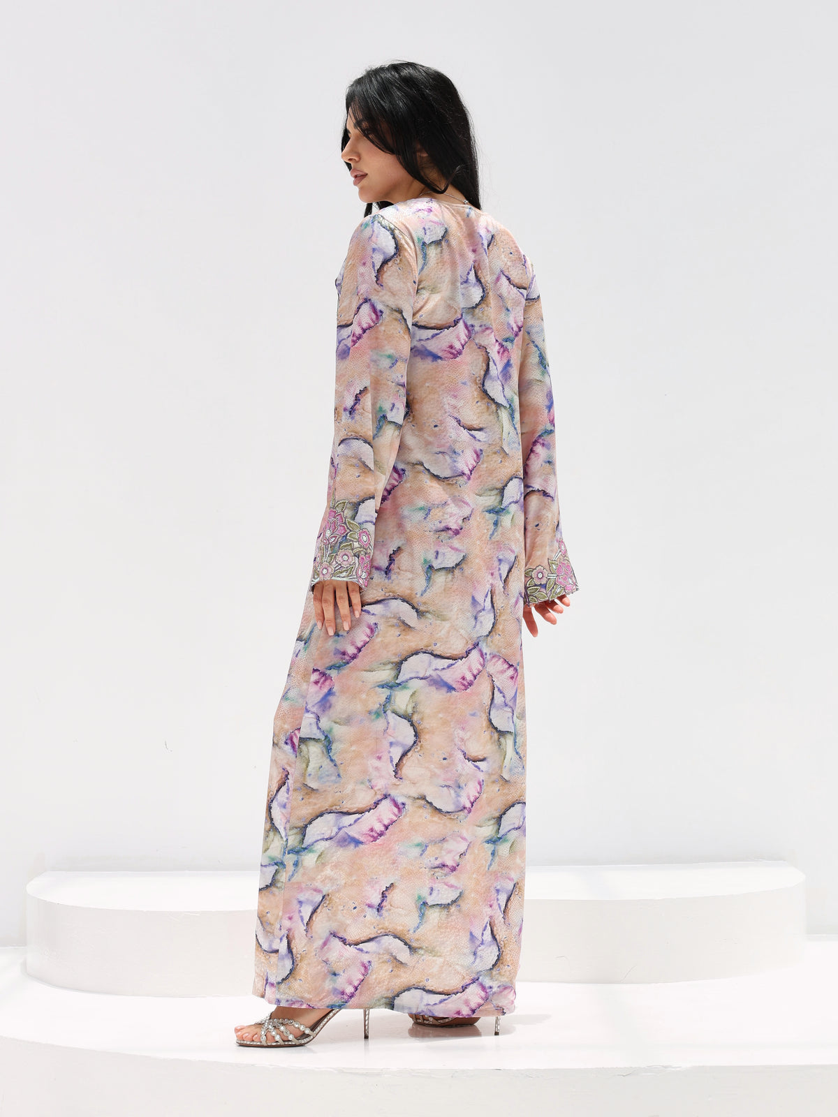 Marble Blossom Mukhawar — embroidered jacquard silk Emirati dress (16)