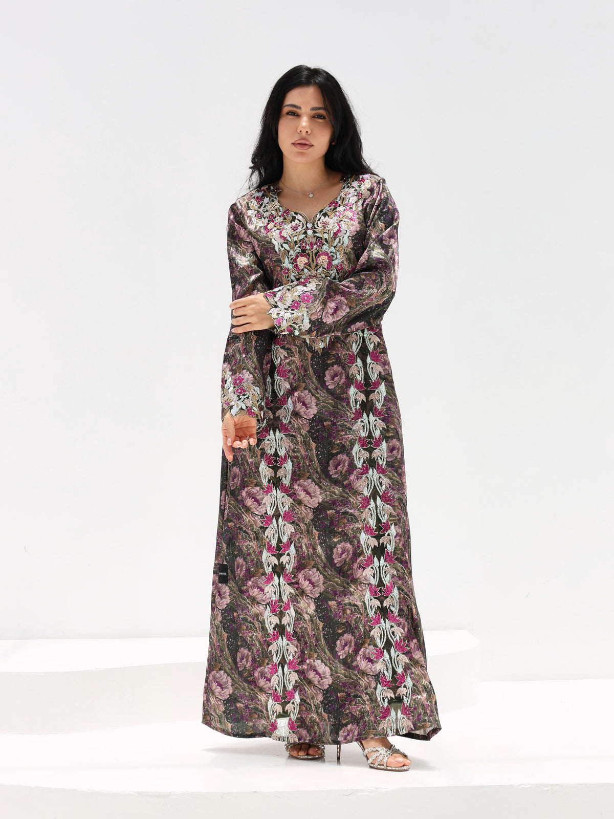 Midnight Rose Mukhawar — embroidered jacquard silk Emirati dress (7)