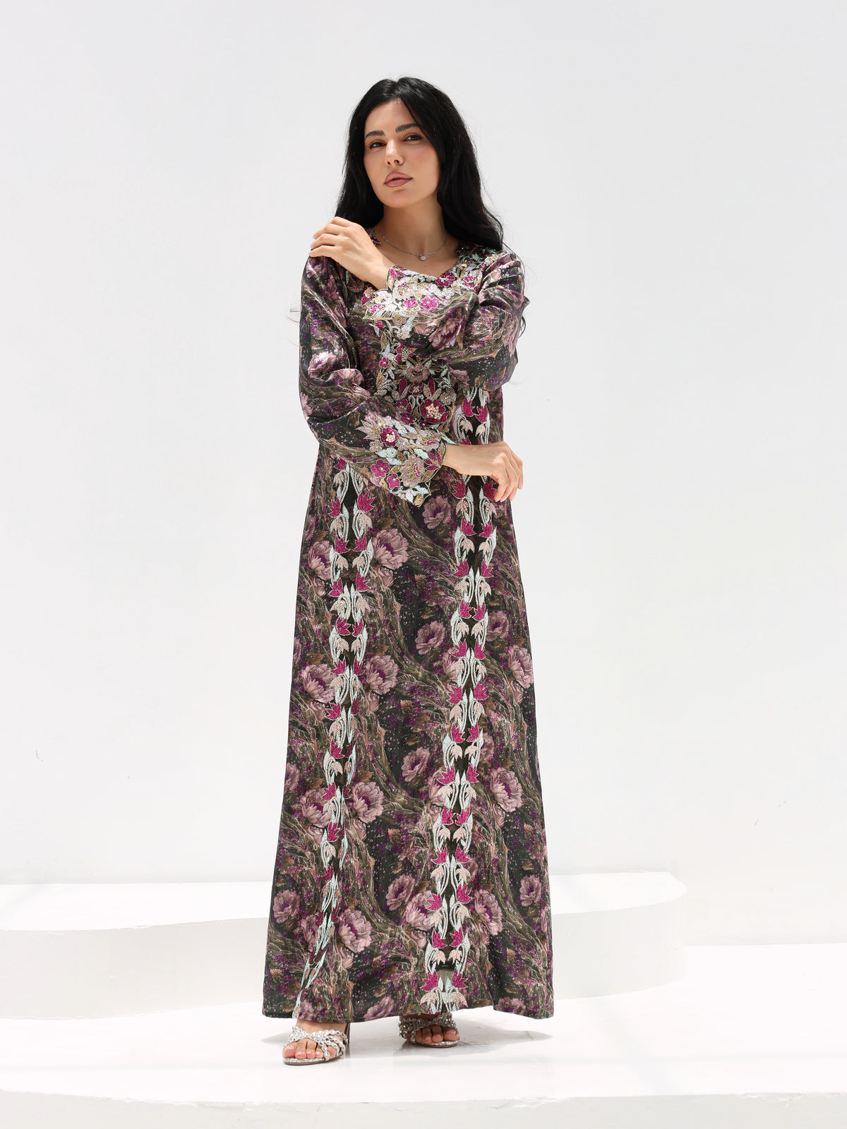 Midnight Rose Mukhawar — embroidered jacquard silk Emirati dress (15)