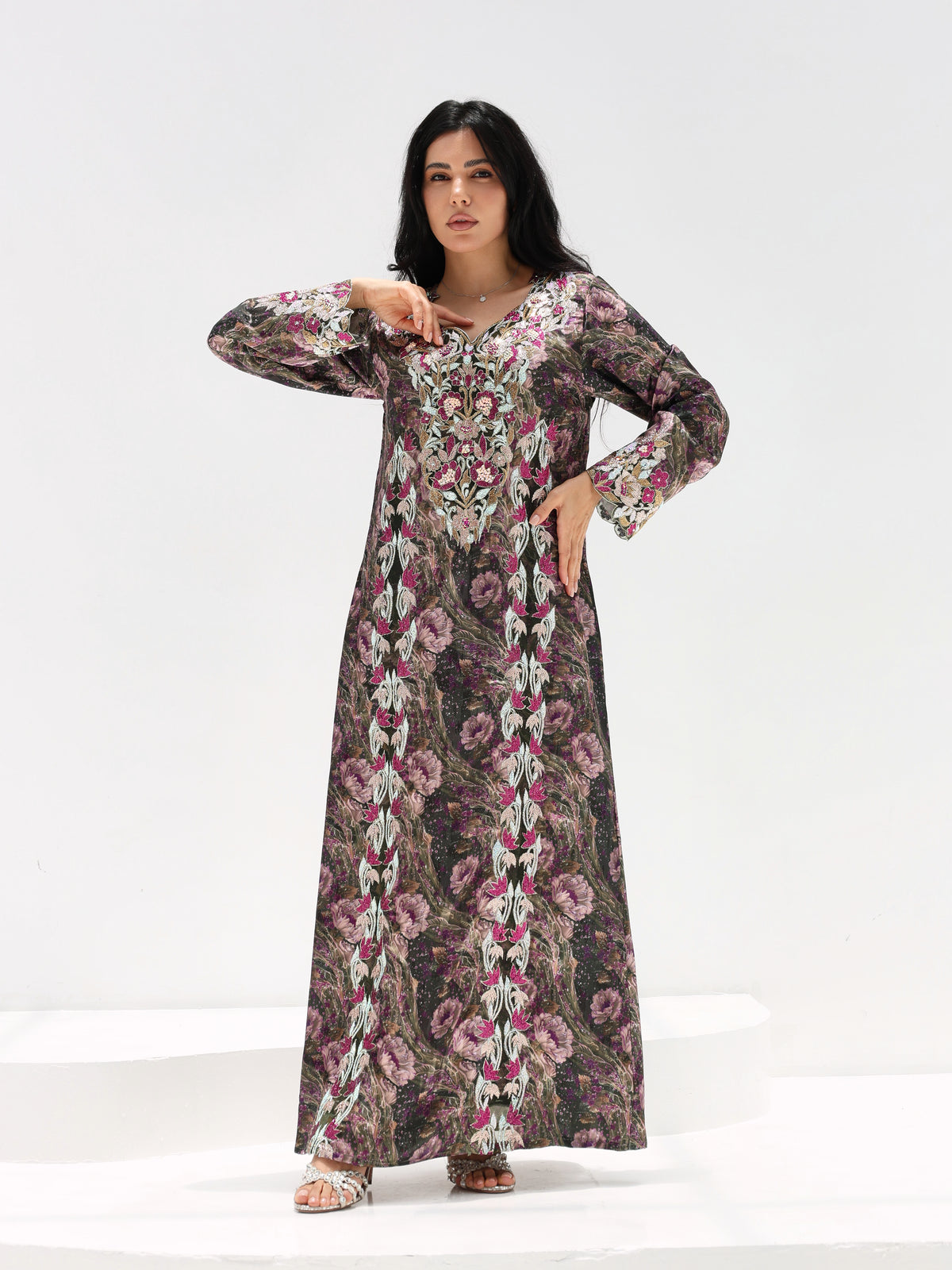 Midnight Rose Mukhawar — embroidered jacquard silk Emirati dress (16)