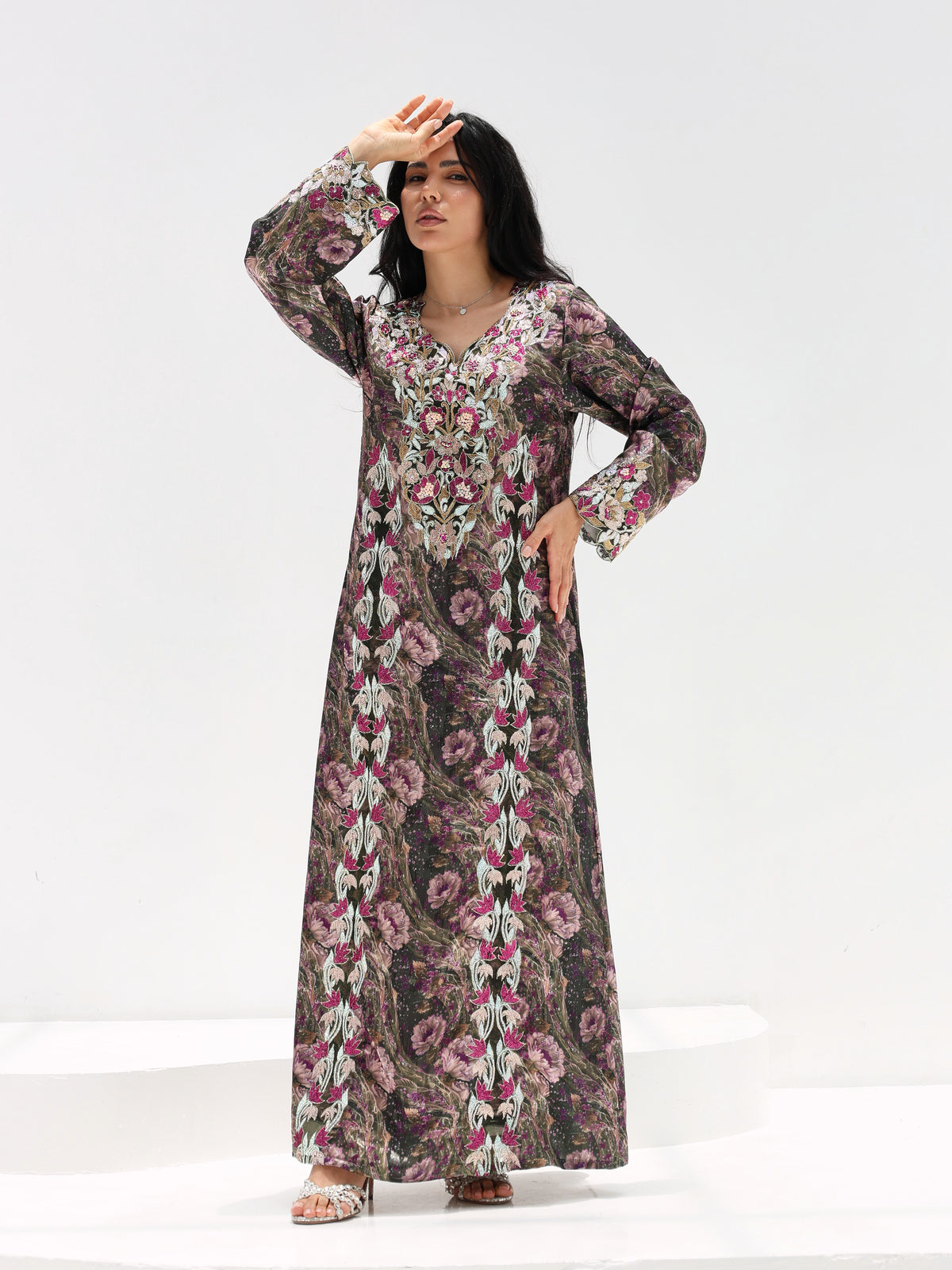 Midnight Rose Mukhawar — embroidered jacquard silk Emirati dress (17)