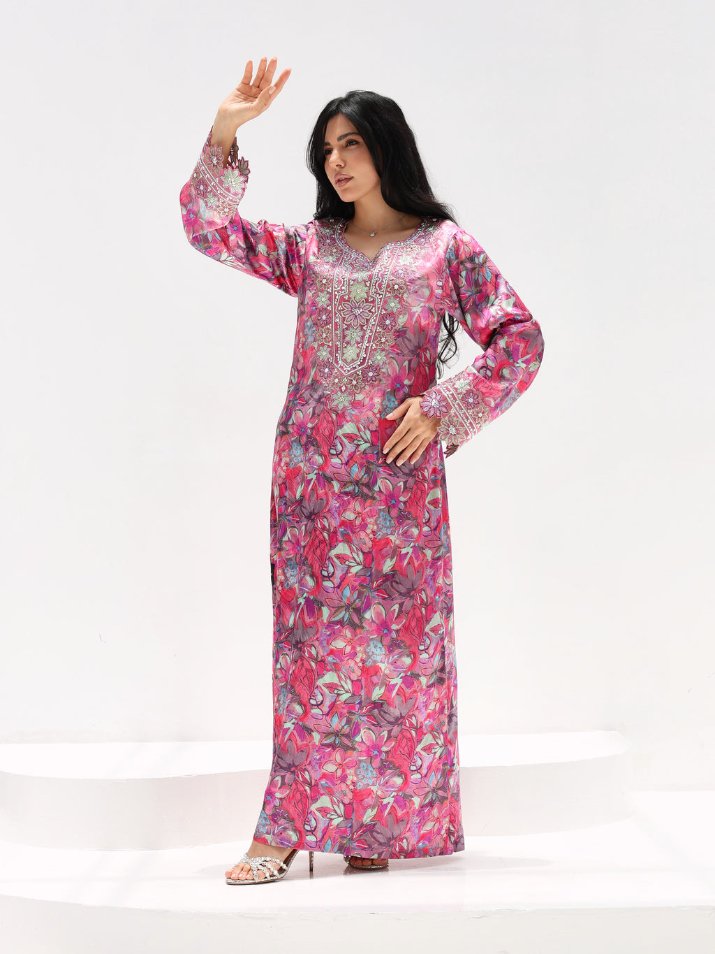 Magenta Bloom Mukhawar — embroidered jacquard silk Emirati dress (26)