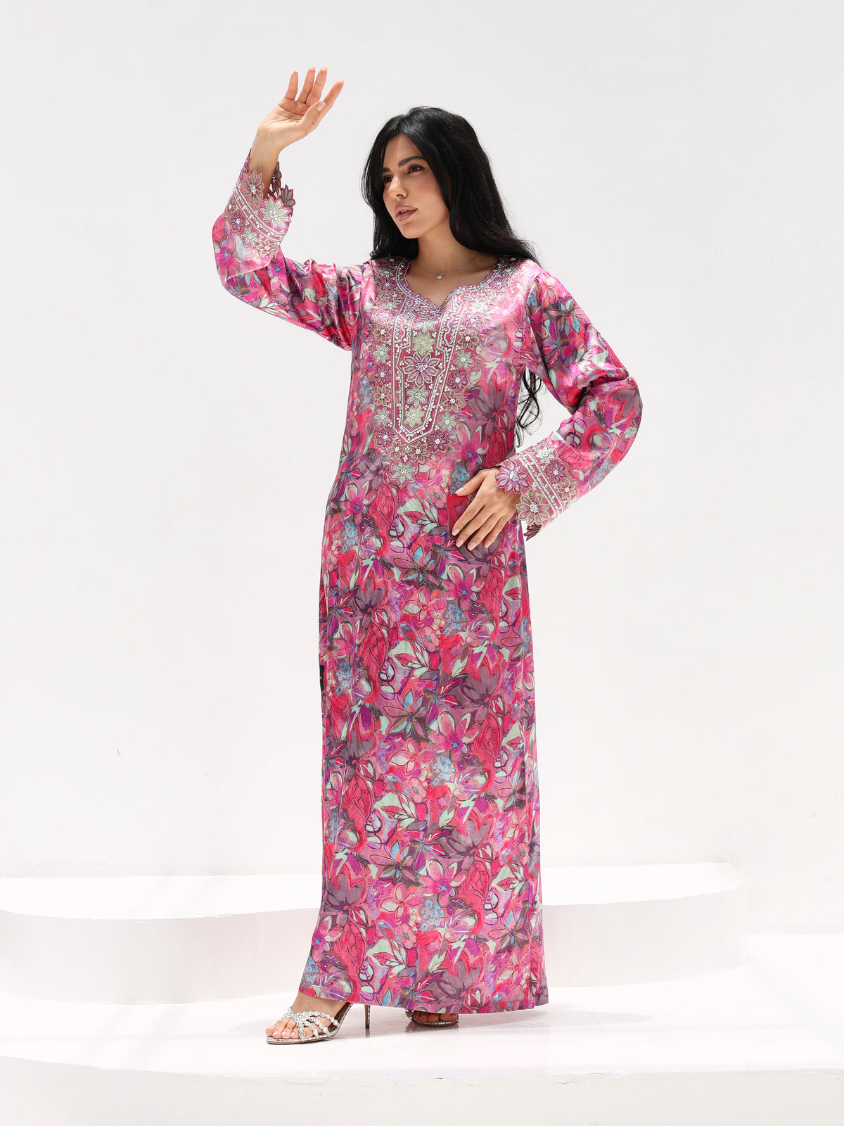 Magenta Bloom Mukhawar — embroidered jacquard silk Emirati dress (26)