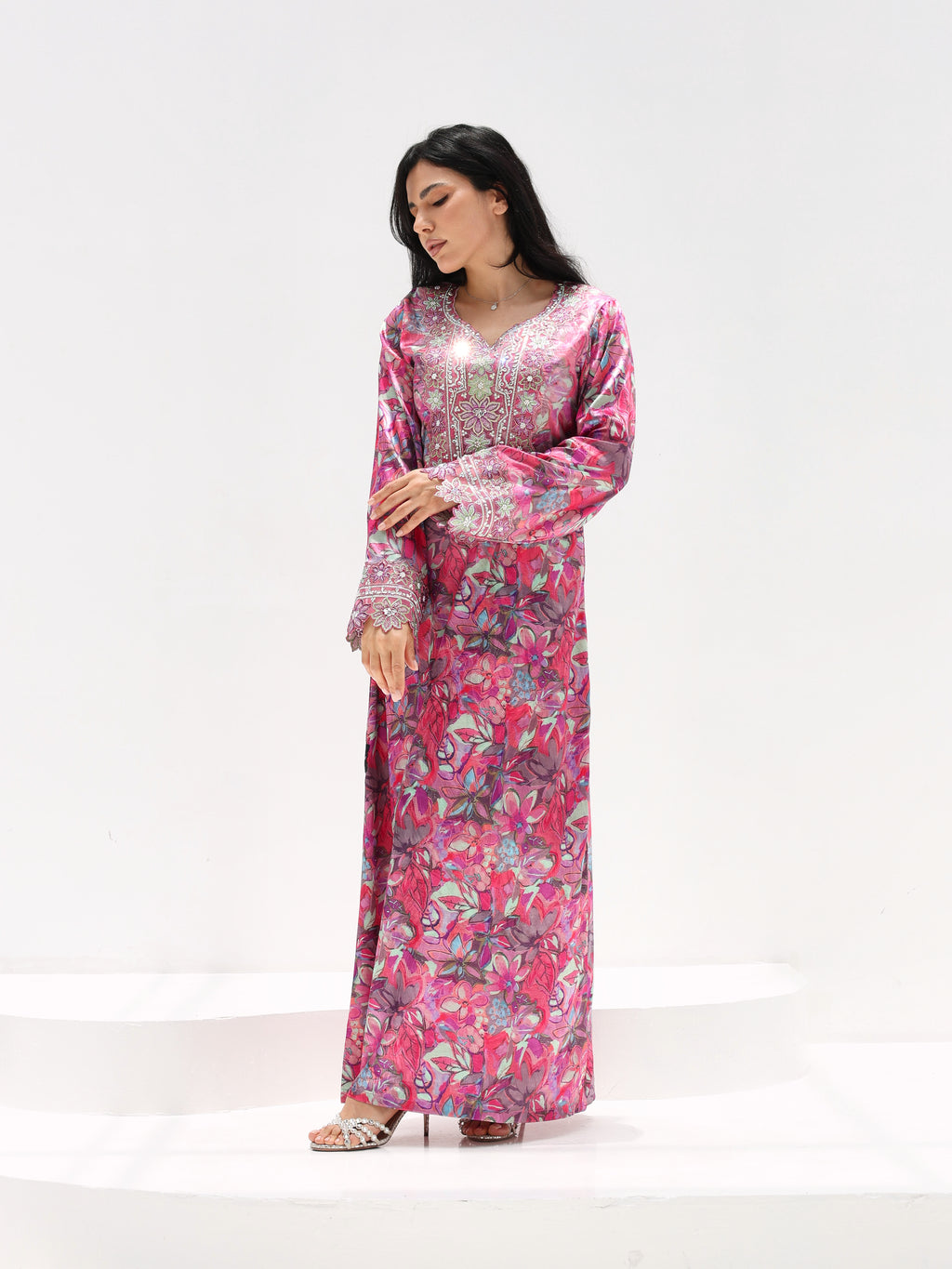 Magenta Bloom Mukhawar — embroidered jacquard silk Emirati dress (28)