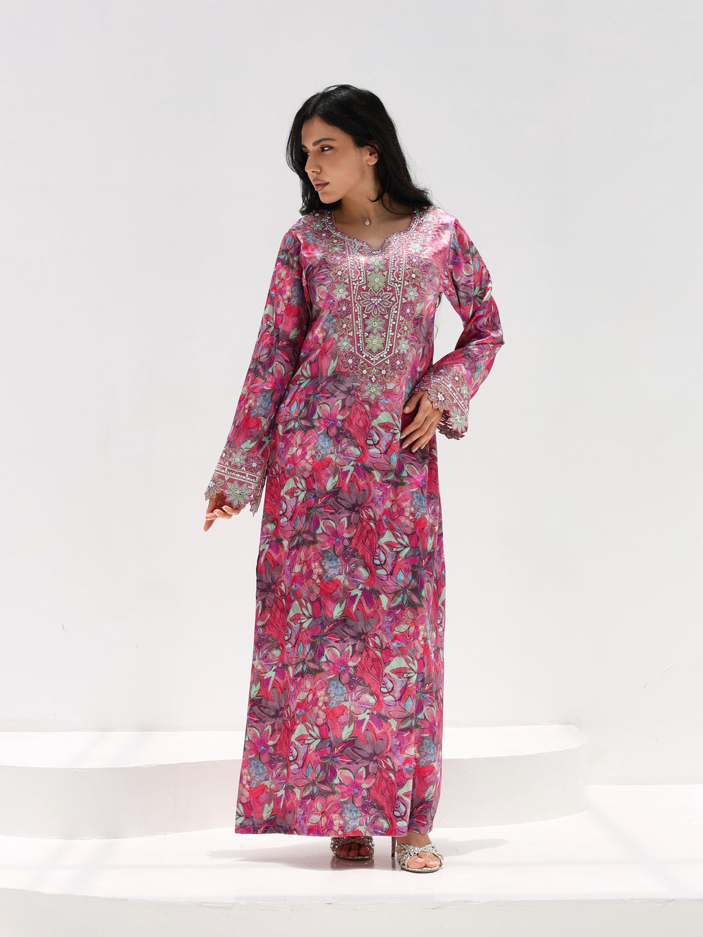 Magenta Bloom Mukhawar — embroidered jacquard silk Emirati dress (29)
